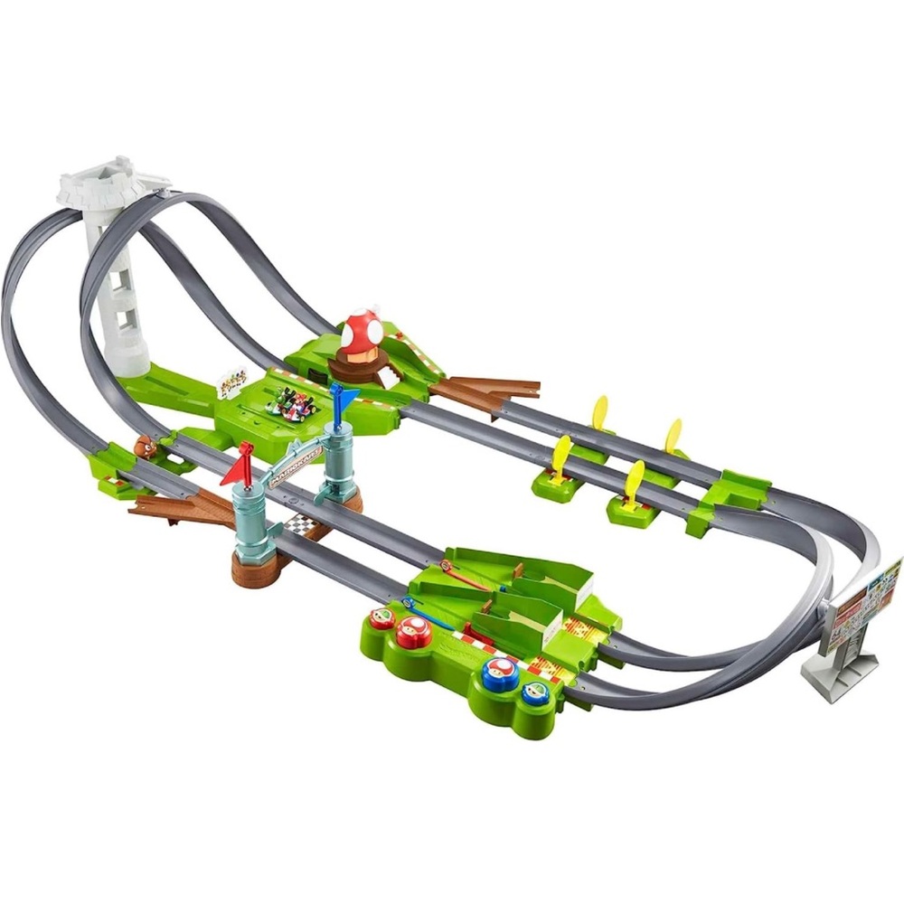 Hot Wheels Mario Kart Circuit Track Set & 8 Toy Vehicles